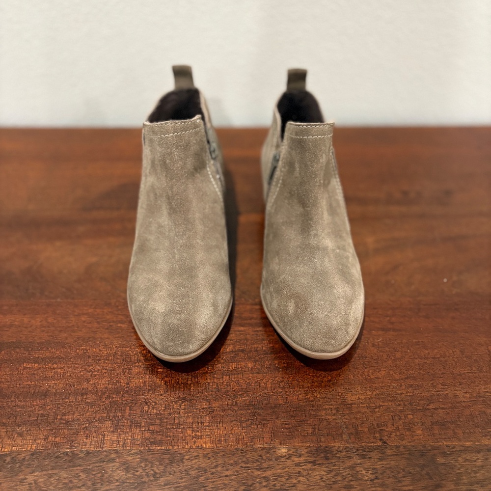 Diba Layla Suede Ankle Boot - Taupe, 9 - Picture 2 of 8
